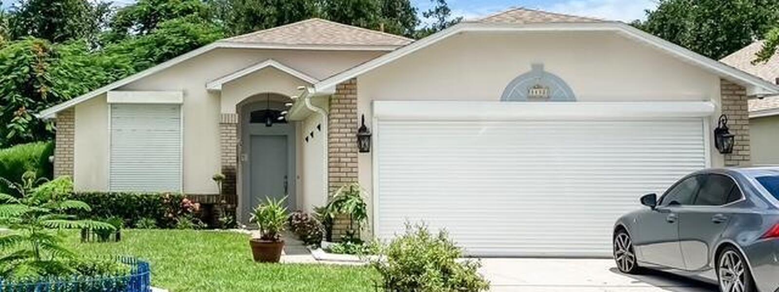 1112 Pine Creek Circle