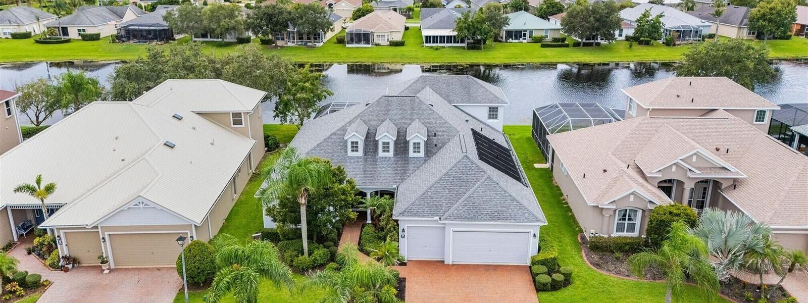 3433 Carambola Circle