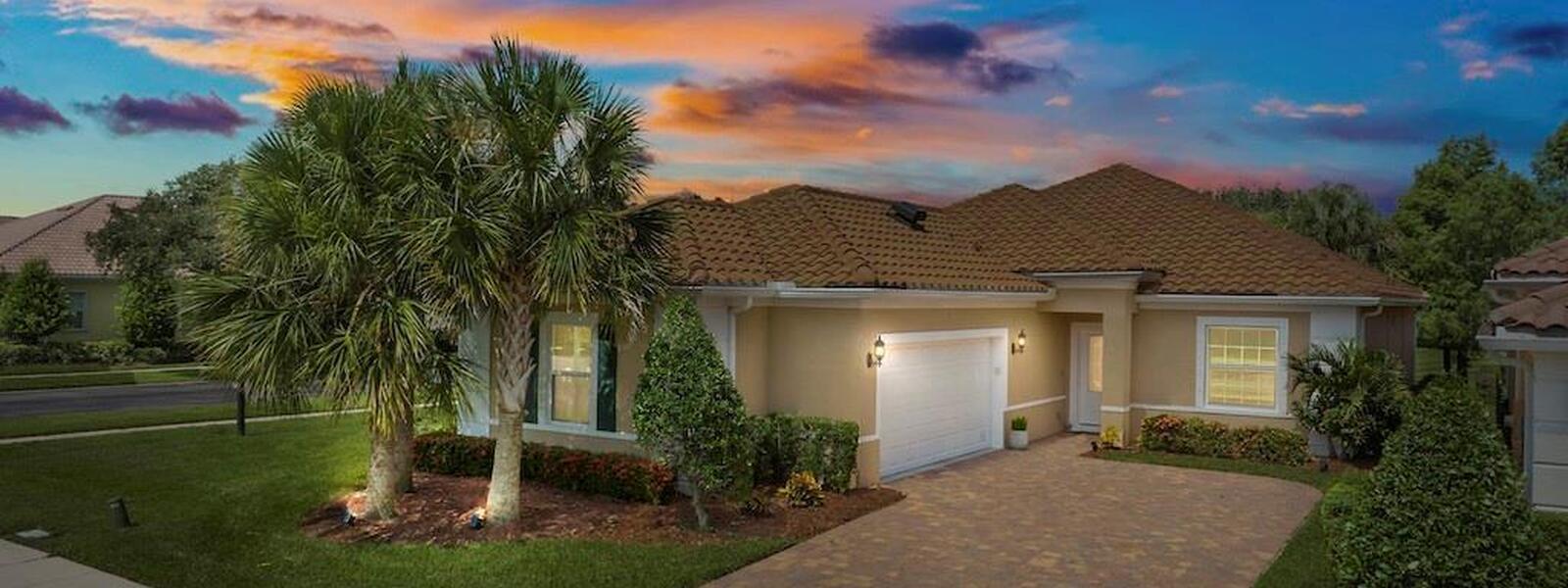 3490 Leclaire Lane