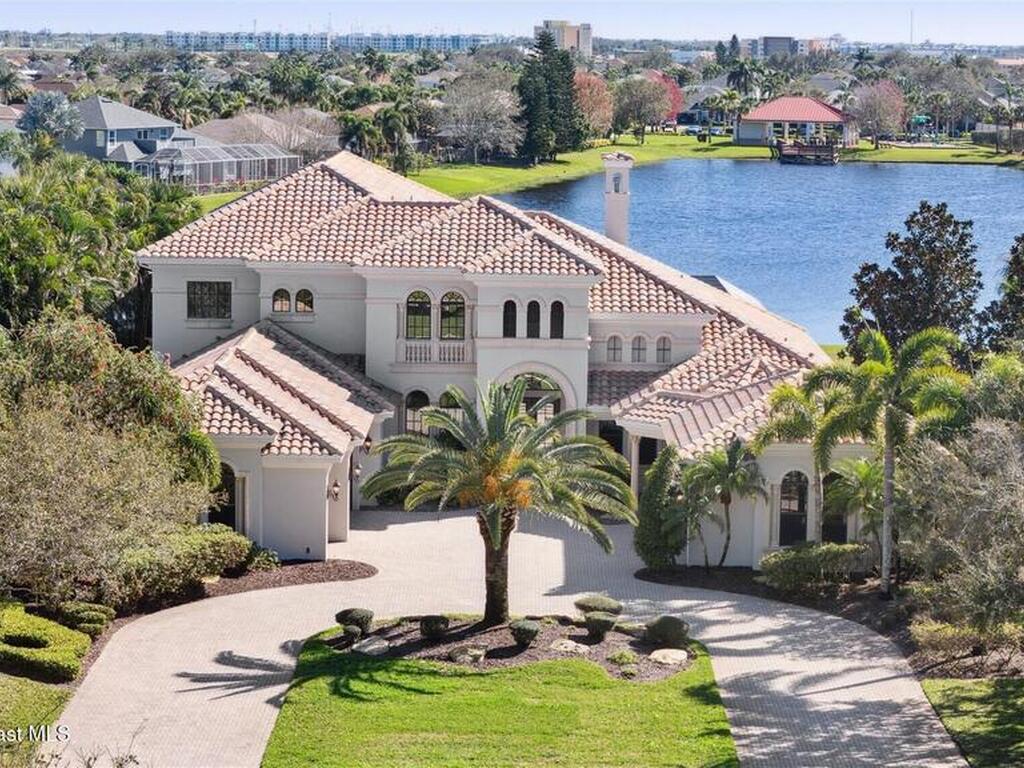 2902 Bellwind Circle