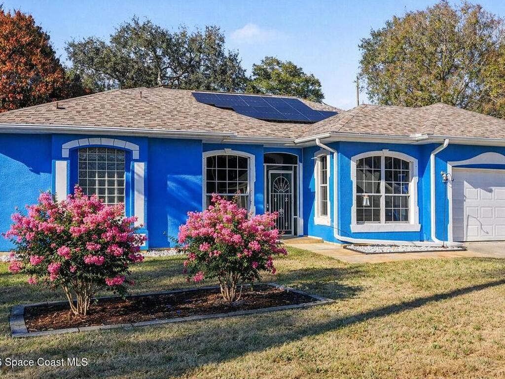 1816 Barrington Circle