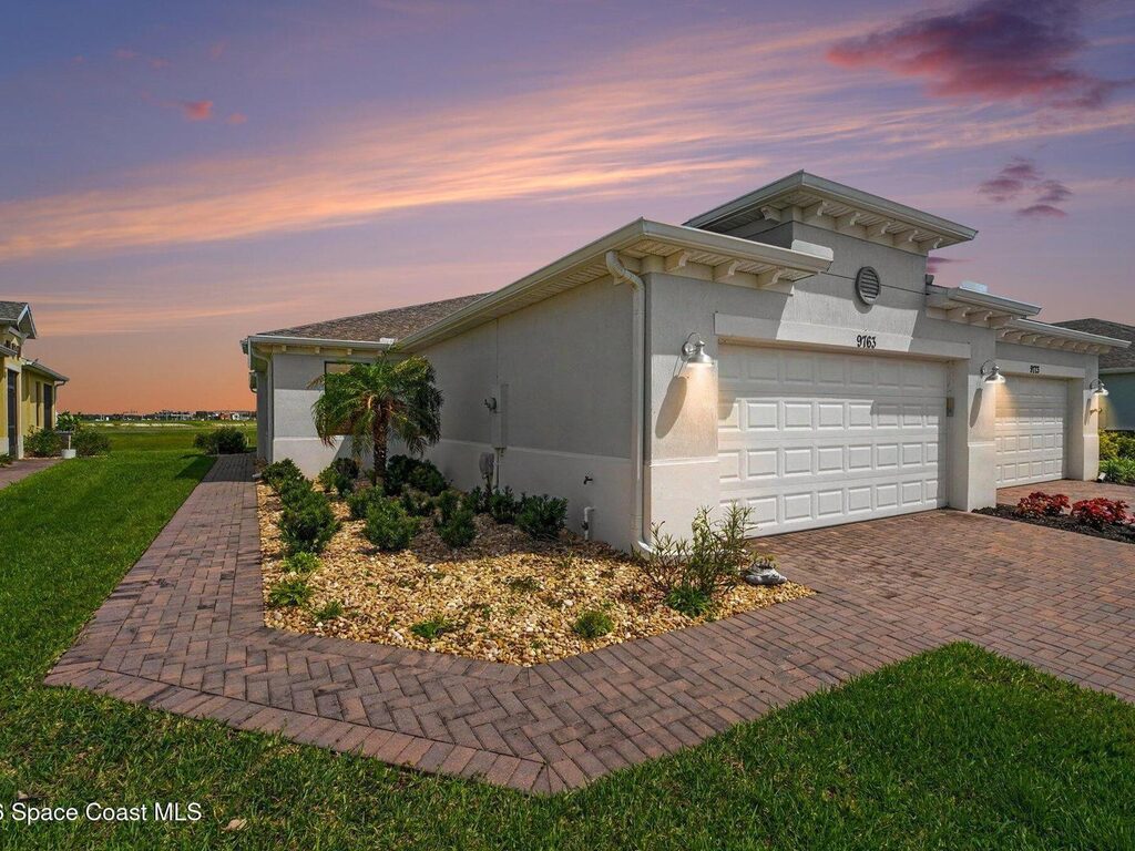 9763 Alister Drive