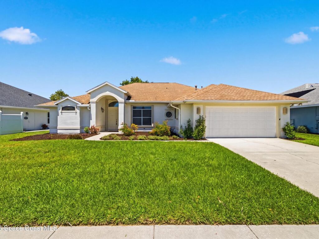 1051 Fieldstone Drive