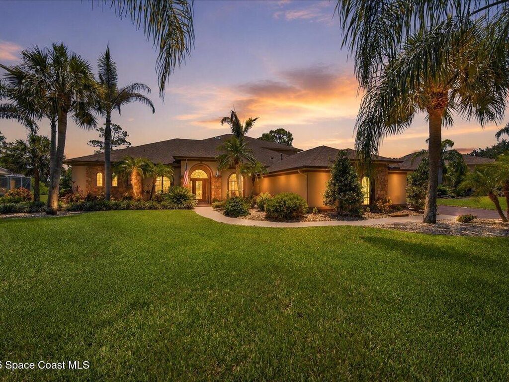 1868 Winding Ridge Circle