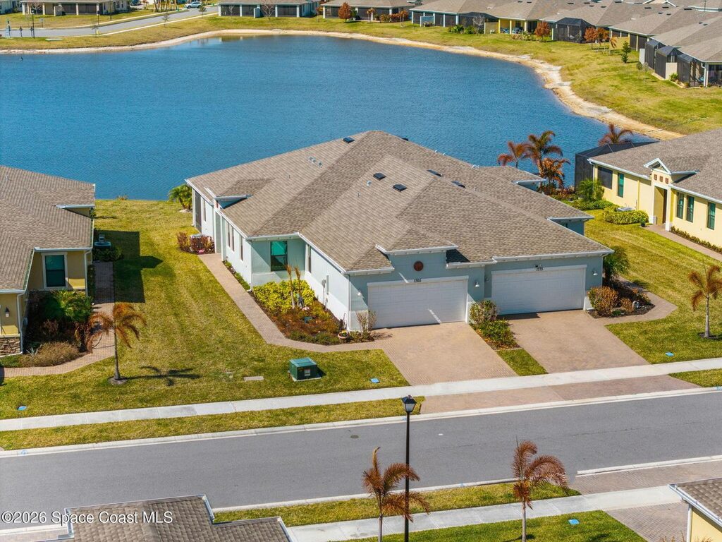 1765 Velky Lane