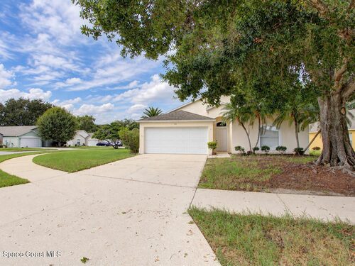 890 Villa Drive