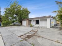 2262 Monroe Street