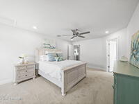 920 Lyons Circle