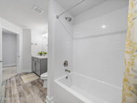 920 Lyons Circle