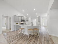 920 Lyons Circle
