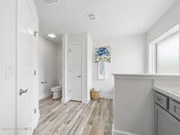 920 Lyons Circle