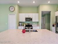 1447 Colebrook Circle