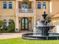 4760 Honeyridge Lane