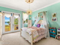 4760 Honeyridge Lane