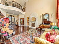 4760 Honeyridge Lane