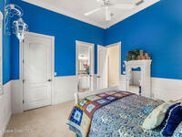 4760 Honeyridge Lane