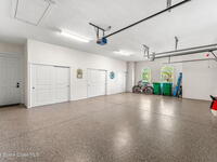 4760 Honeyridge Lane