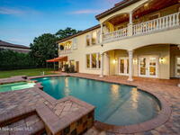 4760 Honeyridge Lane