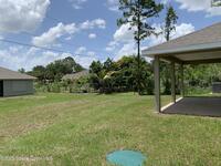 698 De Groodt Road