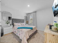 620 Old Country Road