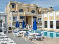 8600 Ridgewood Avenue Unit #1309
