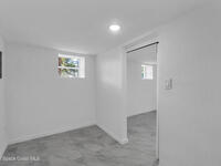 1181 Pineapple Avenue