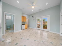 1855 Plantation Circle