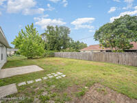 1013 Locust Avenue