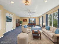 115 Ridgemont Circle