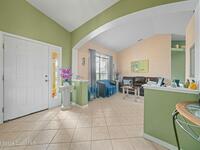 807 Clifton Road