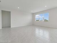 416 Glaspell Circle