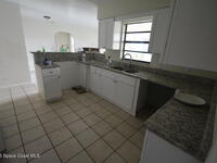 128 Crown Avenue