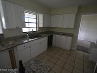 128 Crown Avenue