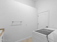 2921 Hackensack Avenue