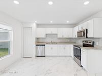 564 Alminar Avenue