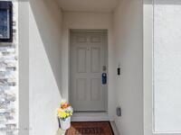 564 Alminar Avenue