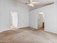 2126 Redwood Circle