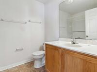 2126 Redwood Circle