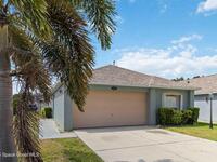 2126 Redwood Circle