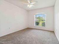 2126 Redwood Circle