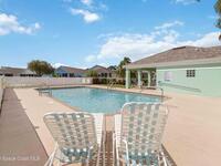 2126 Redwood Circle