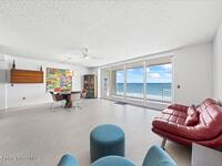 2075 A1a Highway Unit #2302