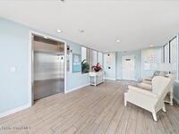 2075 A1a Highway Unit #2302