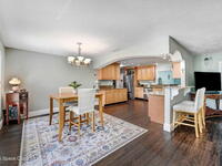 909 Waialae Circle