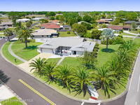 909 Waialae Circle