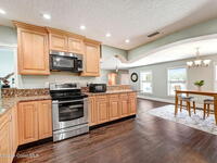 909 Waialae Circle