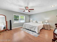 909 Waialae Circle