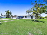 909 Waialae Circle