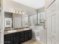 825 Morning Cove Circle