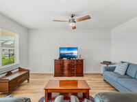 492 Moray Drive